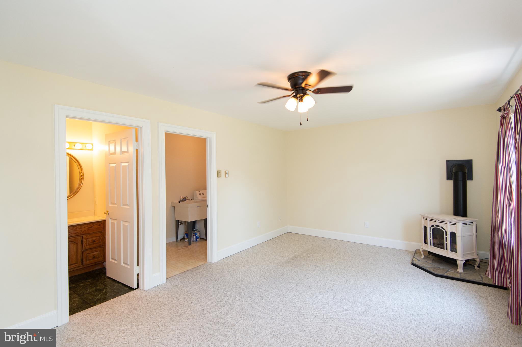 108 Riverside Drive Cambridge, MD 21613 - Photo 63 of 78 guest house main level