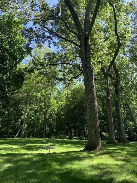 75 Walnut Street Concord, MA 01742 - Photo 34 of 39