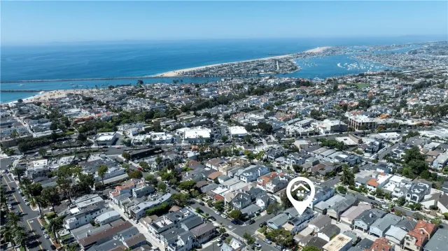 $2,950,000 | 603 Larkspur Avenue, Corona del Mar, CA 92625