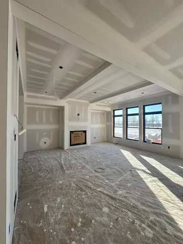 $979,900 | N66W21075 Sweet Clover Drive, Menomonee Falls, WI 53051