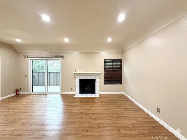 $2,500 | 22749 Lakeway Drive, Unit 375, Diamond Bar, CA 91765