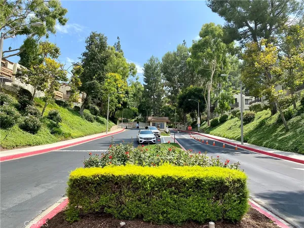 $2,500 | 22749 Lakeway Drive, Unit 375, Diamond Bar, CA 91765