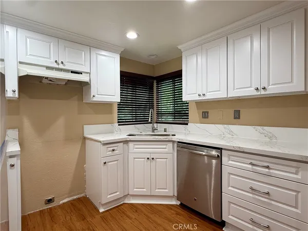 $2,500 | 22749 Lakeway Drive, Unit 375, Diamond Bar, CA 91765