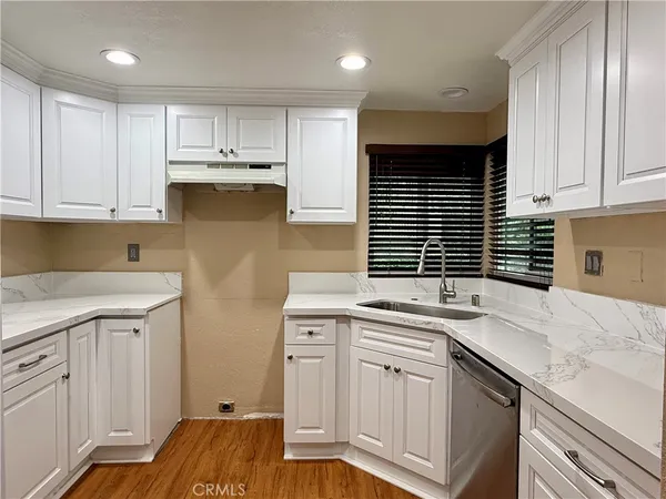 $2,500 | 22749 Lakeway Drive, Unit 375, Diamond Bar, CA 91765