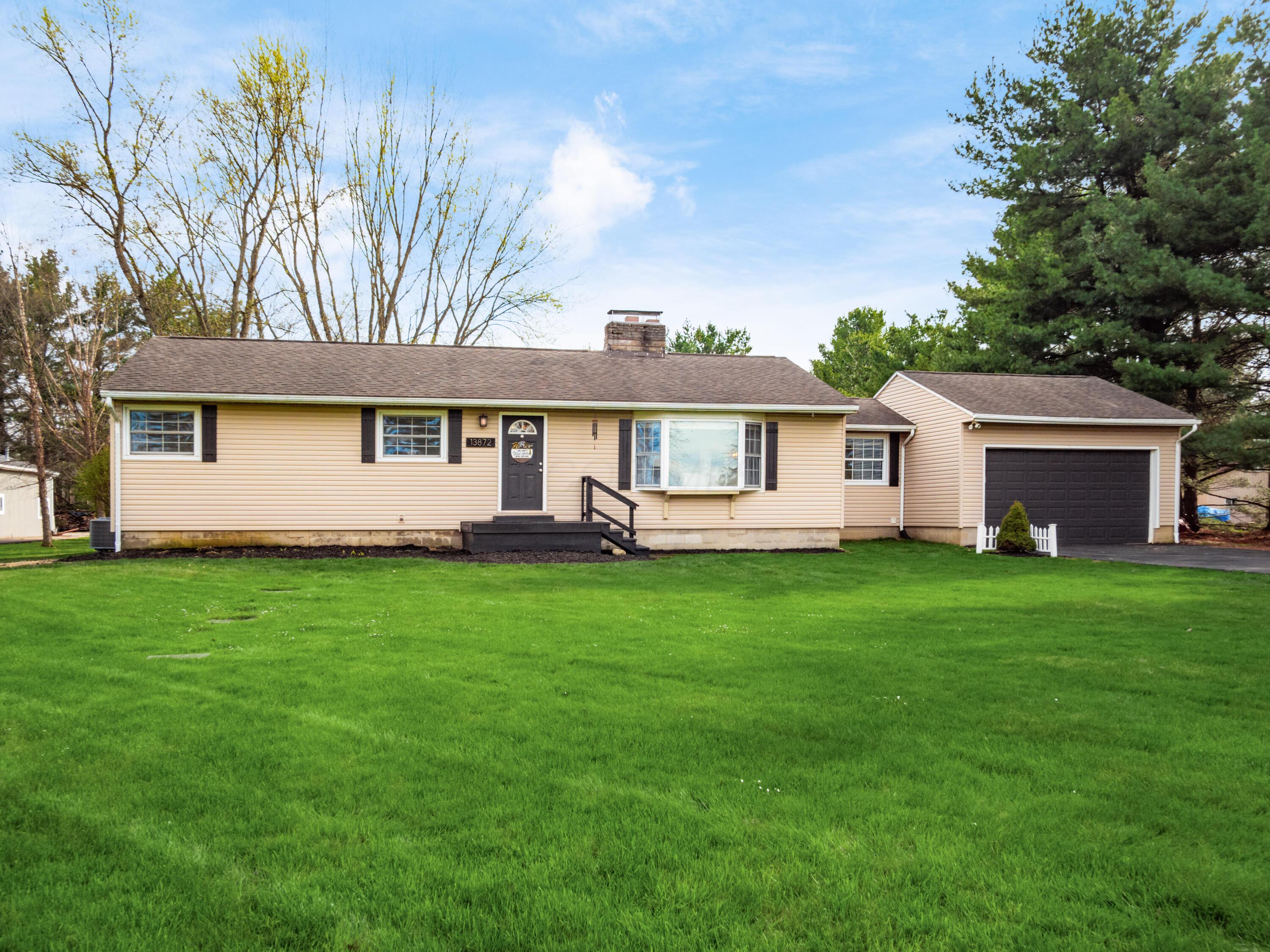 13872 Center Village Road Galena, OH 43021 - Photo 4 of 48 Gallery Image 4