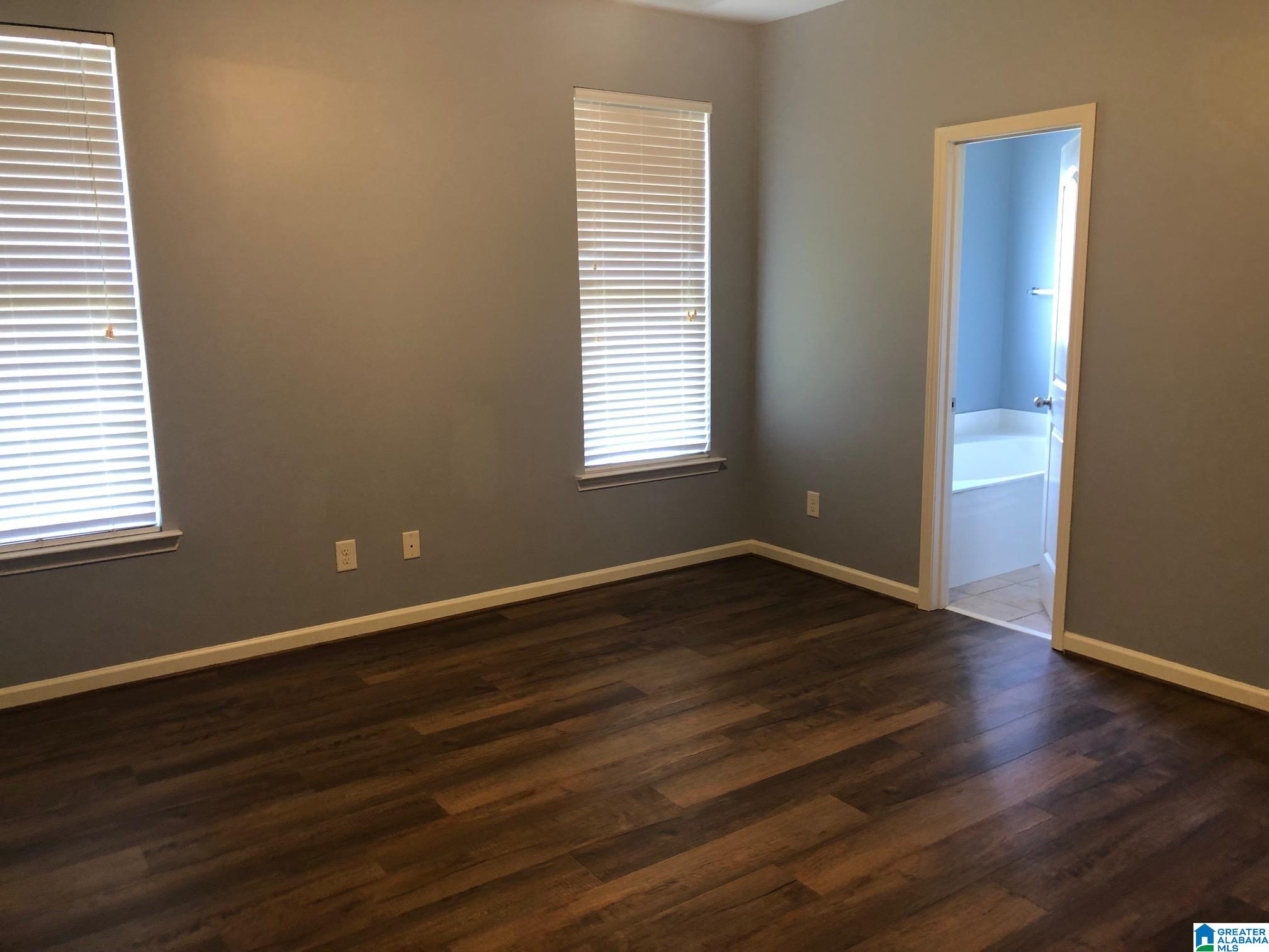 1035 Maryanna Road Calera, AL 35040 - Photo 3 of 17