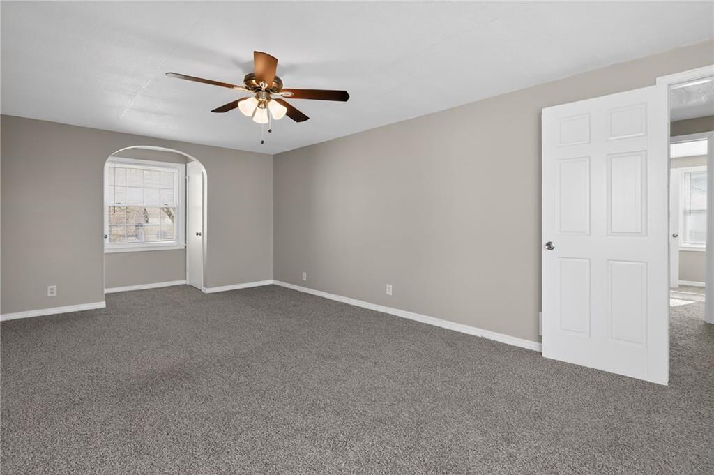 8016 Holmes Road Kansas City, MO 64131 - Photo 16 of 39