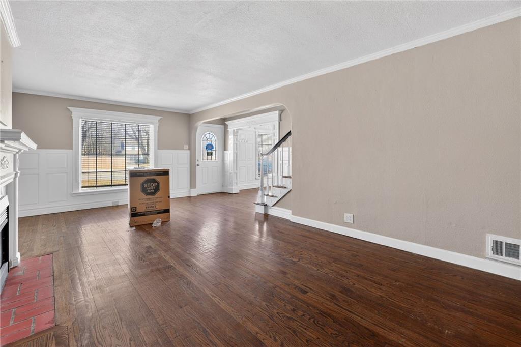 8016 Holmes Road Kansas City, MO 64131 - Photo 19 of 39