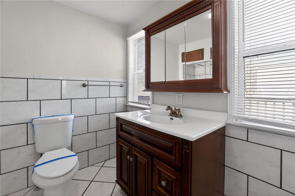 8016 Holmes Road Kansas City, MO 64131 - Photo 28 of 39