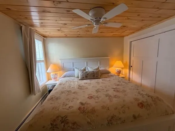 $5,500 | 14 Lake Avenue, Unit 2, Sunapee, NH 03782