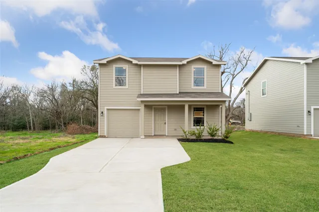 $230,000 | 515 16th Street, Hempstead, TX 77445