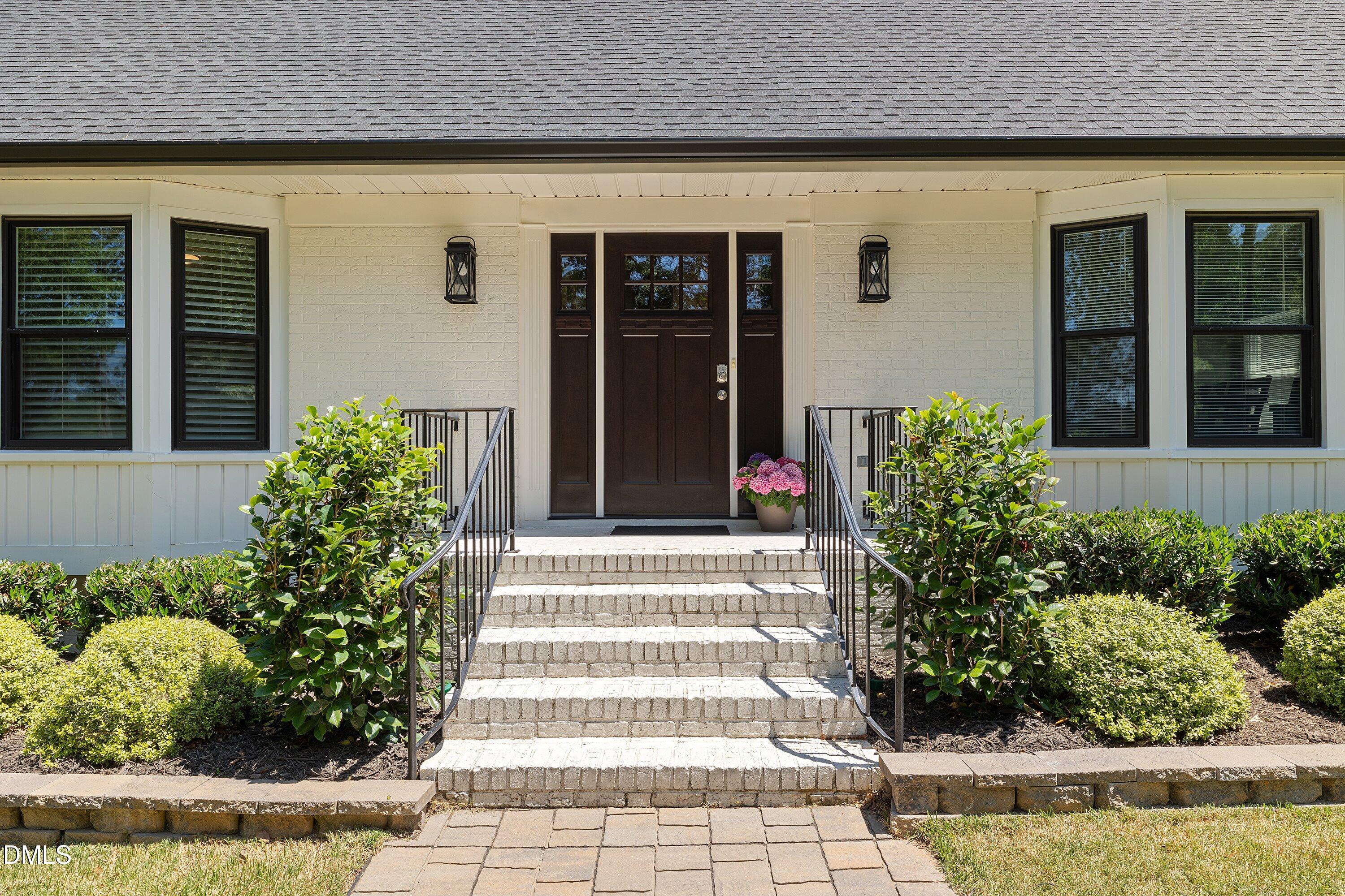 5516 Yates Mill Pond Road Raleigh, NC 27606 - Photo 5 of 89