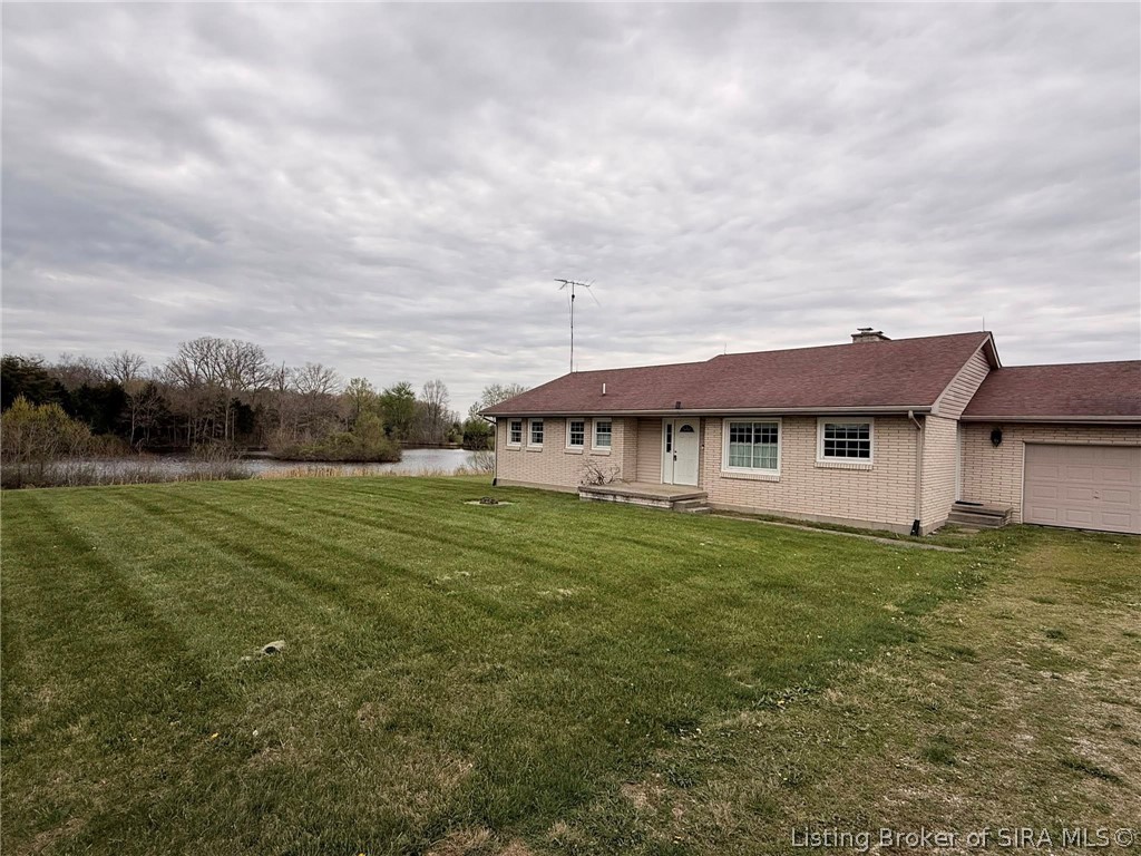 1110 West Helton Road Scottsburg, IN 47170 - Photo 3 of 22