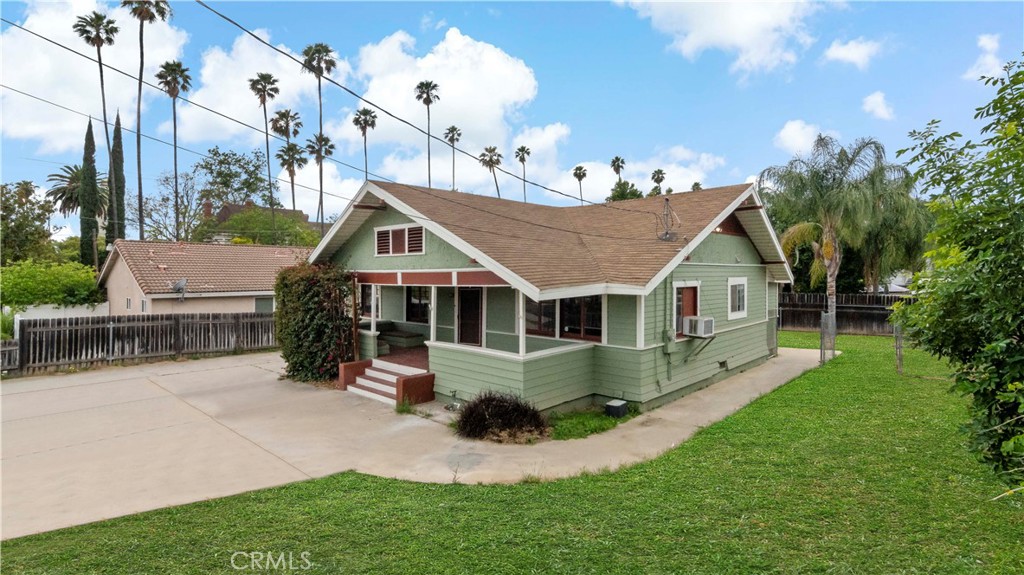 4781 Brockton Avenue Riverside, CA 92506 - Photo 37 of 46