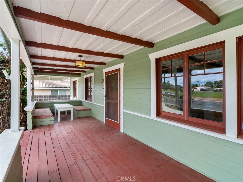 4781 Brockton Avenue Riverside, CA 92506 - Photo 6 of 46