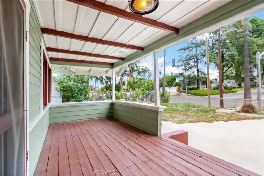4781 Brockton Avenue Riverside, CA 92506 - Photo 7 of 46
