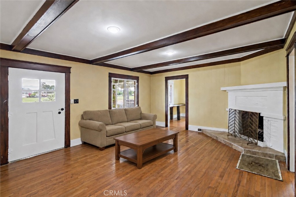 4781 Brockton Avenue Riverside, CA 92506 - Photo 10 of 46