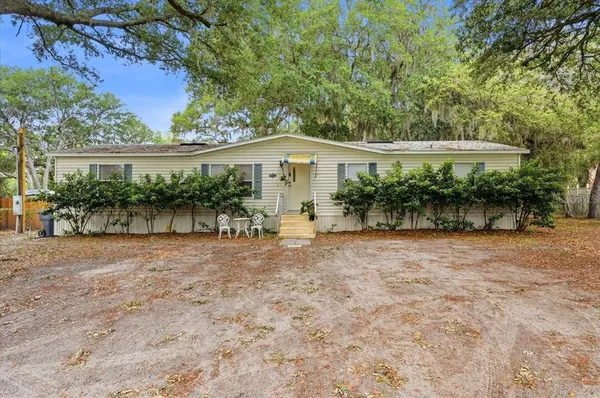 $250,000 | 4810 Myrtle View Drive North, Mulberry, FL 33860
