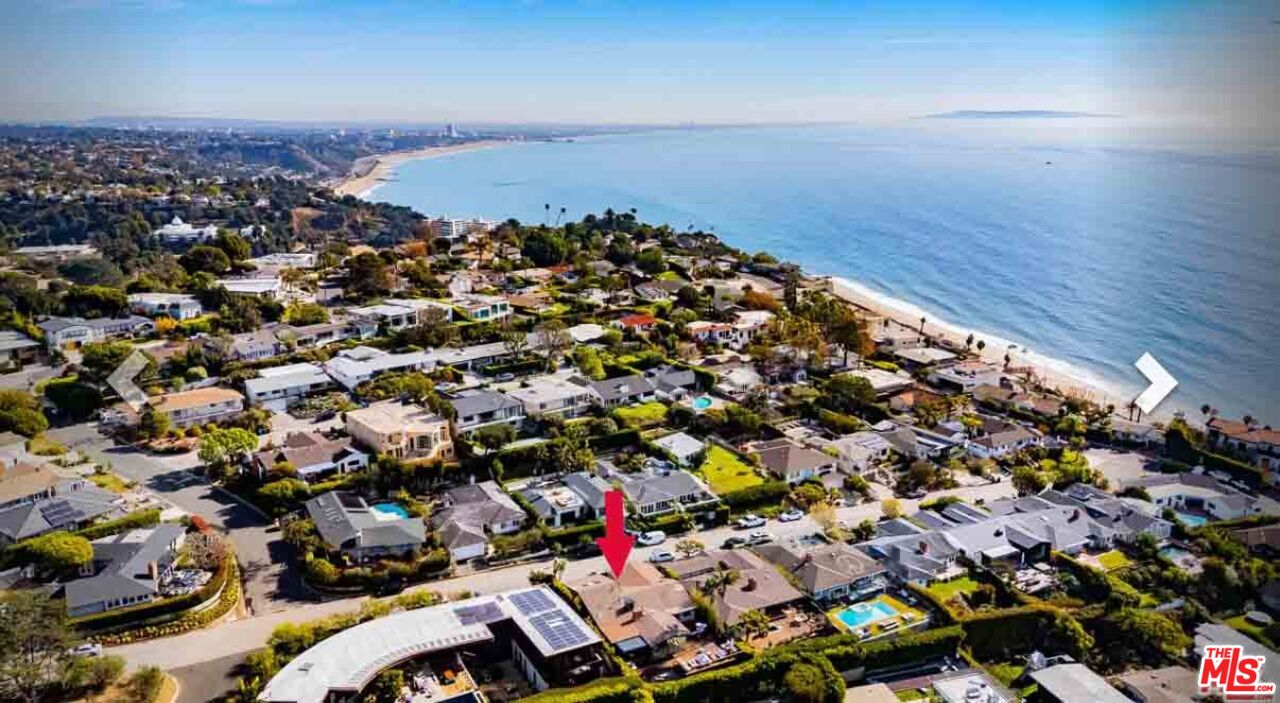 245 Tranquillo Road Pacific Palisades, CA 90272 - Photo 6 of 45 an aerial view of multiple house