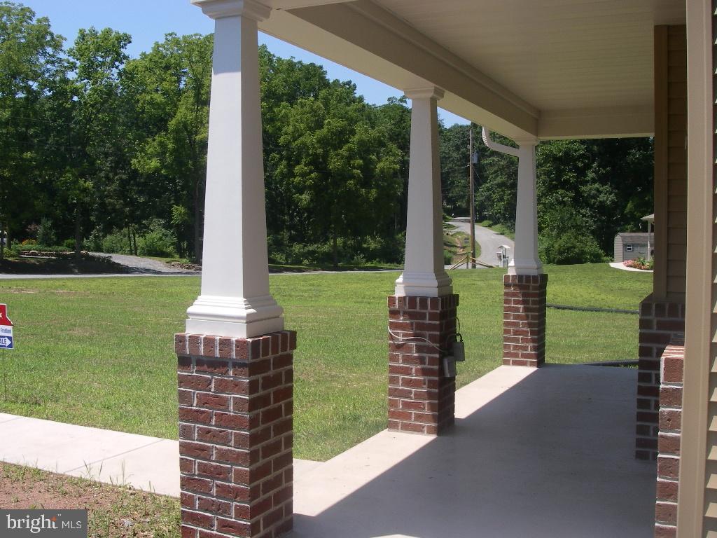 805 Locust Grove Road, Unit 5 Middletown, PA 17057 - Photo 4 of 15 Gallery Image 4
