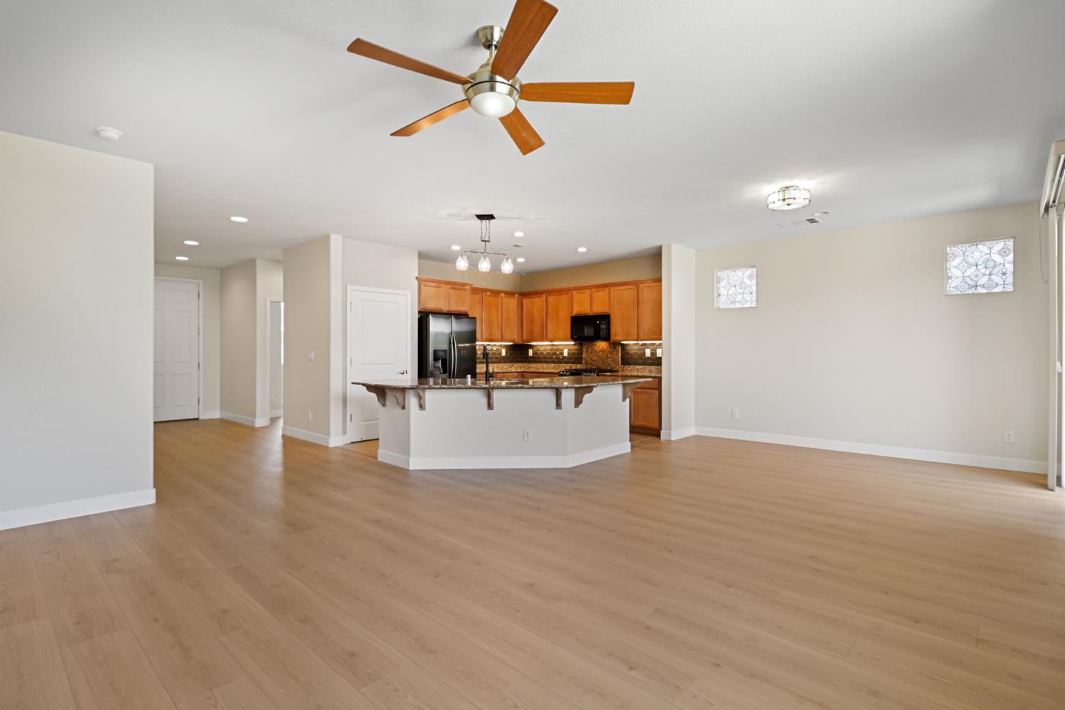 9895 Sheffield Way Elk Grove, CA 95757 - Photo 16 of 49