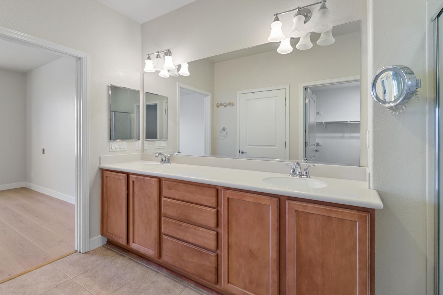 9895 Sheffield Way Elk Grove, CA 95757 - Photo 34 of 49