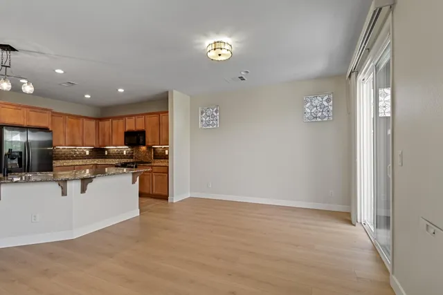 $559,999 | 9895 Sheffield Way, Elk Grove, CA 95757