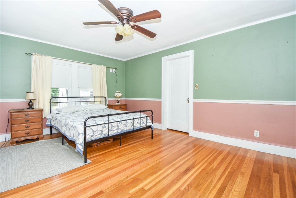 36 Whittier Road Medford, MA 02155 - Photo 19 of 26