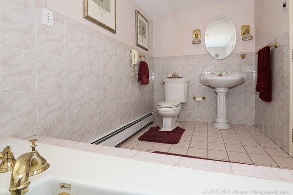 2 Harwick Road Wakefield, MA 01880 - Photo 16 of 30 Gallery Image 16