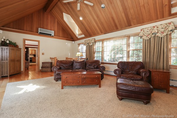 2 Harwick Road Wakefield, MA 01880 - Photo 10 of 30 Gallery Image 10