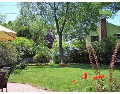 9 Pilgrim Road Hamilton, MA 01982 - Photo 6 of 26