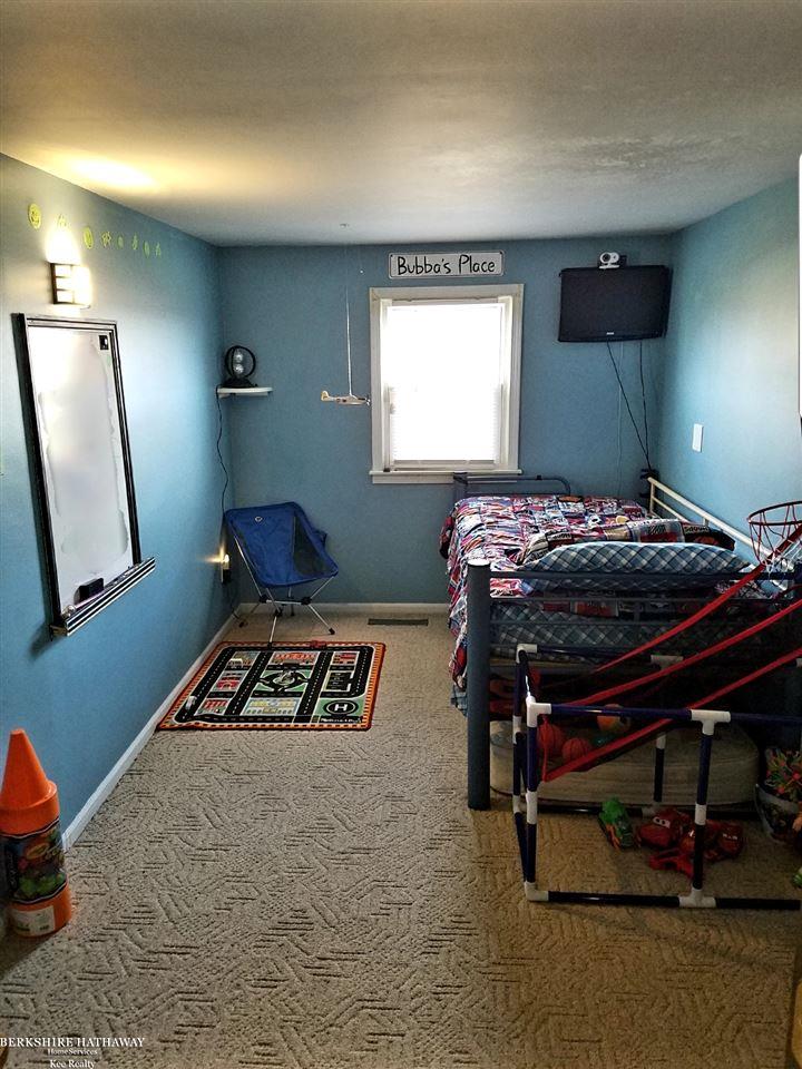 5371 Jeddo Road Jeddo, MI 48032 - Photo 6 of 18 31366727-5.JPG
