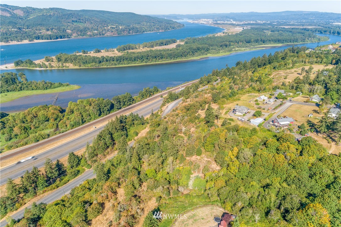 245 Risley Road, Unit 3 Kelso, WA 98626 - Photo 17 of 25 Gallery Image 17