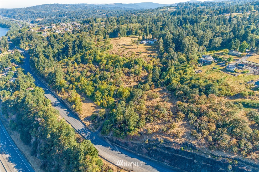 245 Risley Road, Unit 3 Kelso, WA 98626 - Photo 6 of 25 Gallery Image 6
