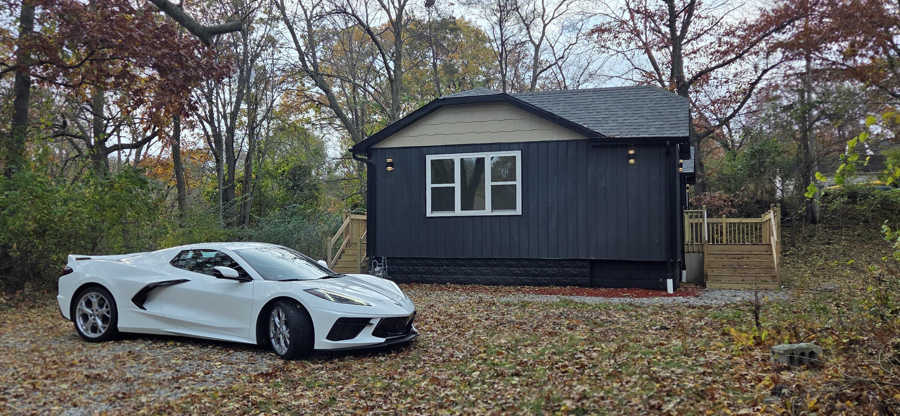 7325 Locust Avenue Gary, IN 46403 - Photo 120 of 136 a front view of a house with a garden