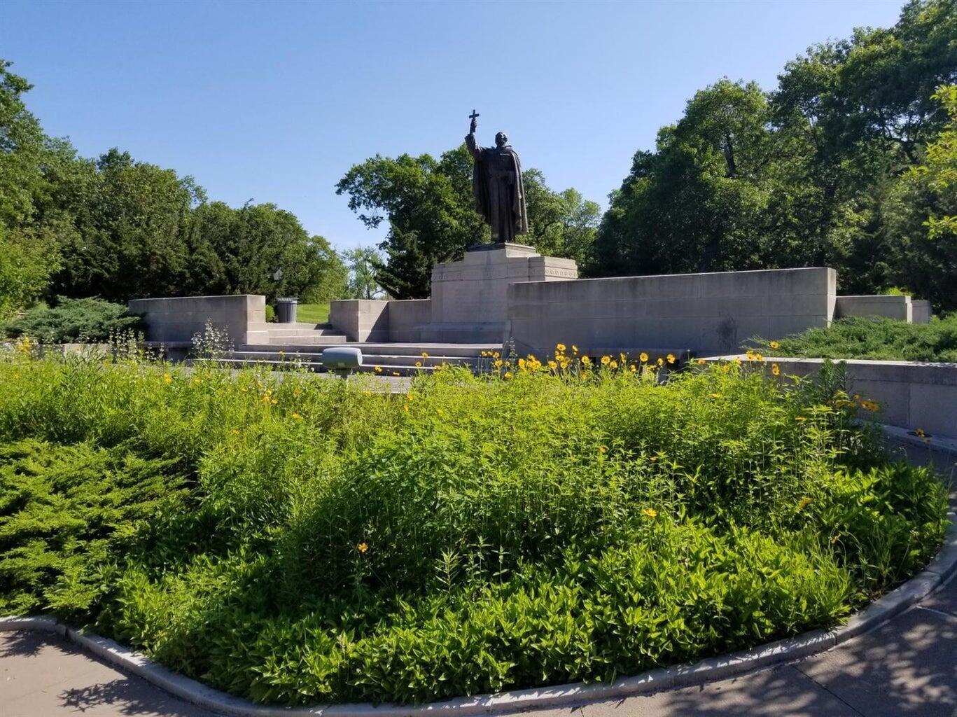 7325 Locust Avenue Gary, IN 46403 - Photo 130 of 136 1367x1024