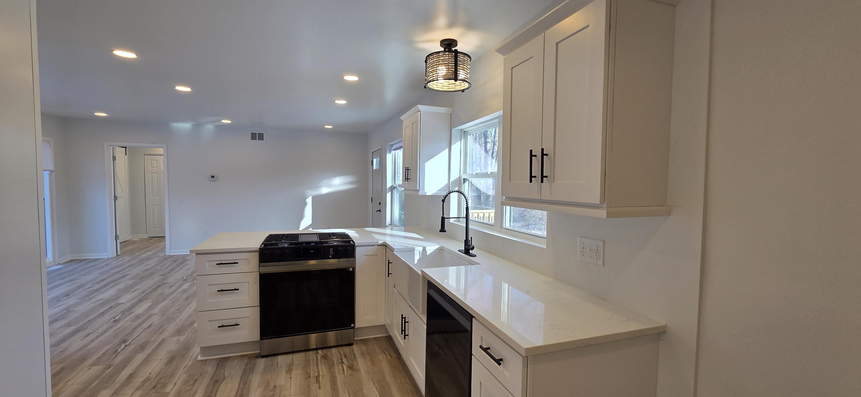 7325 Locust Avenue Gary, IN 46403 - Photo 21 of 136 3000x1386