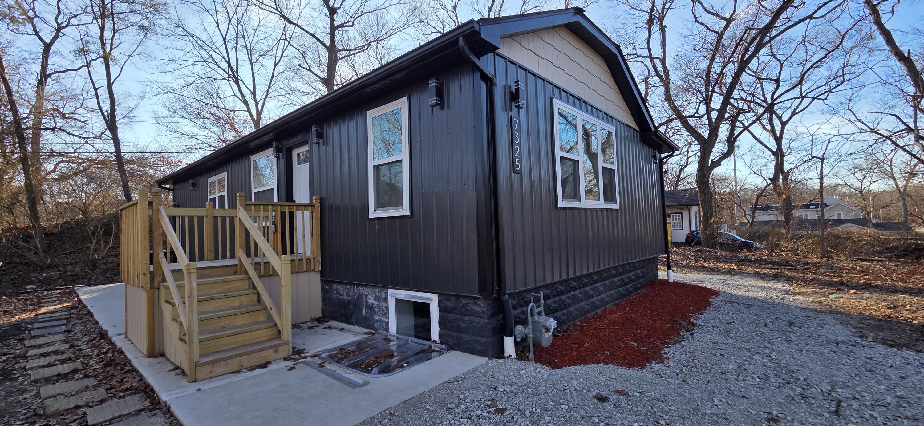 7325 Locust Avenue Gary, IN 46403 - Photo 10 of 136 3000x1386