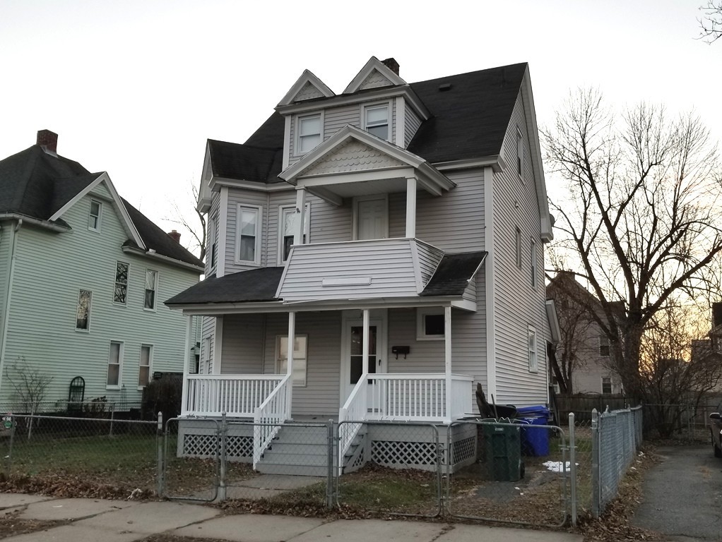 34 Wareham Street Springfield, MA 01108 - Photo 1 of 17