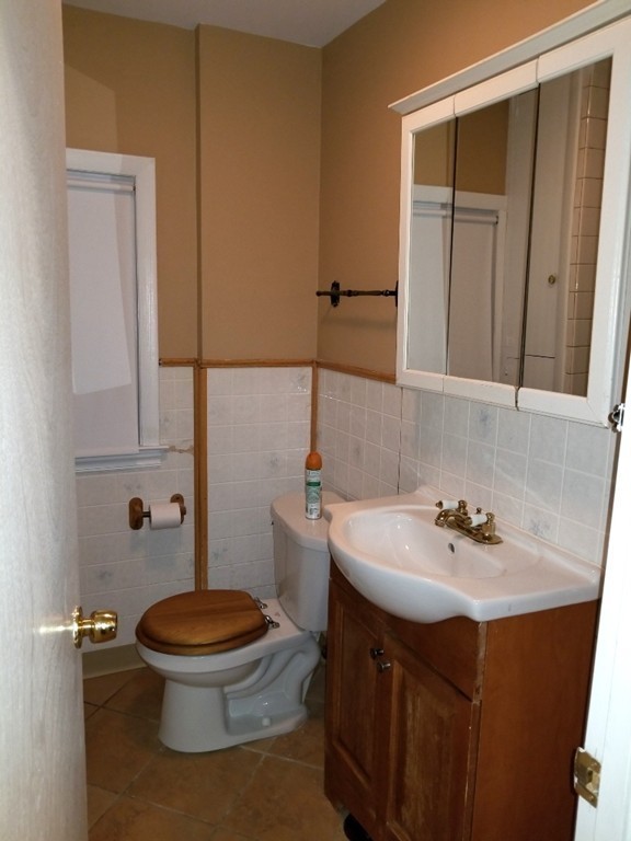 34 Wareham Street Springfield, MA 01108 - Photo 14 of 17