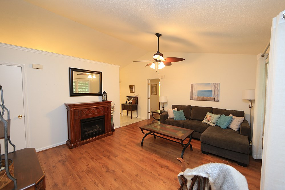 7912 New Ridge Street Youngsville, NC 27596 - Photo 4 of 14 Photo 4