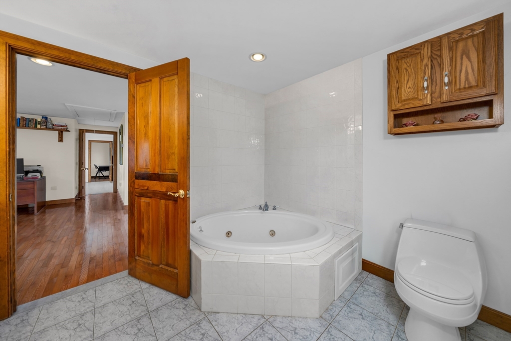 10 Cote Street Amesbury, MA 01913 - Photo 16 of 30