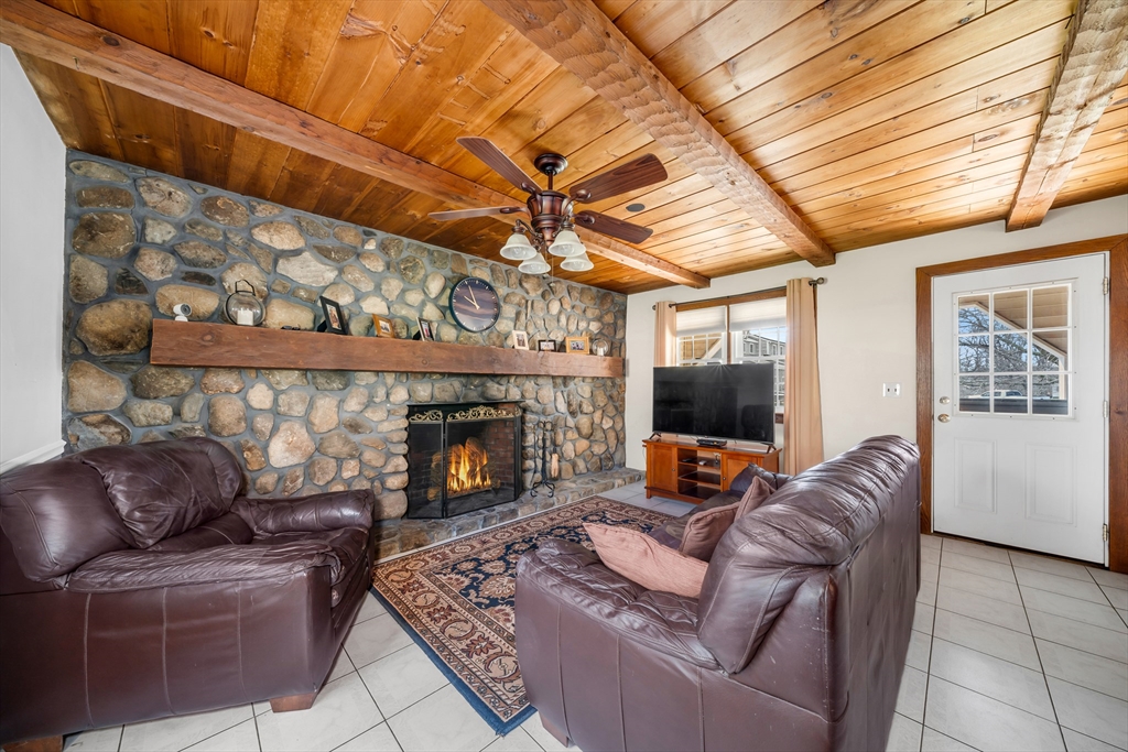 10 Cote Street Amesbury, MA 01913 - Photo 6 of 30