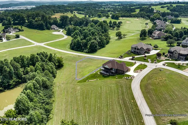 $29,900 | 149 White Hawk Drive, Vonore, TN 37885