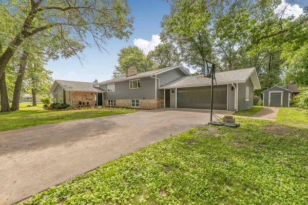 $389,900 | 2900 19th Street South, St. Cloud, MN 56301