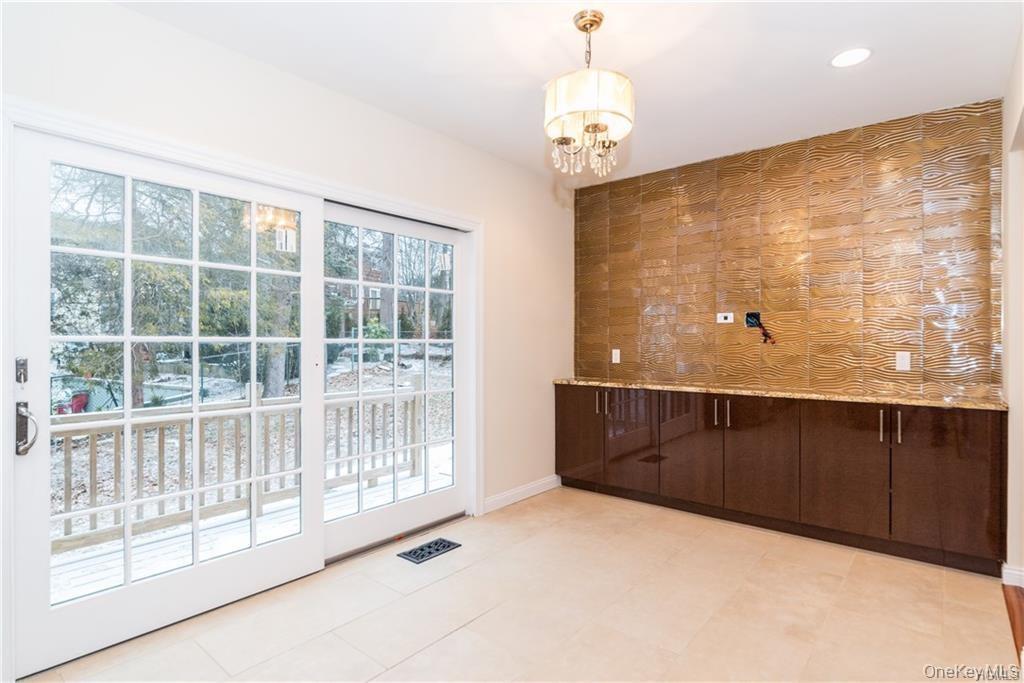 1 Elizabeth Road New Rochelle, NY 10804 - Photo 6 of 23 Gallery Image 6