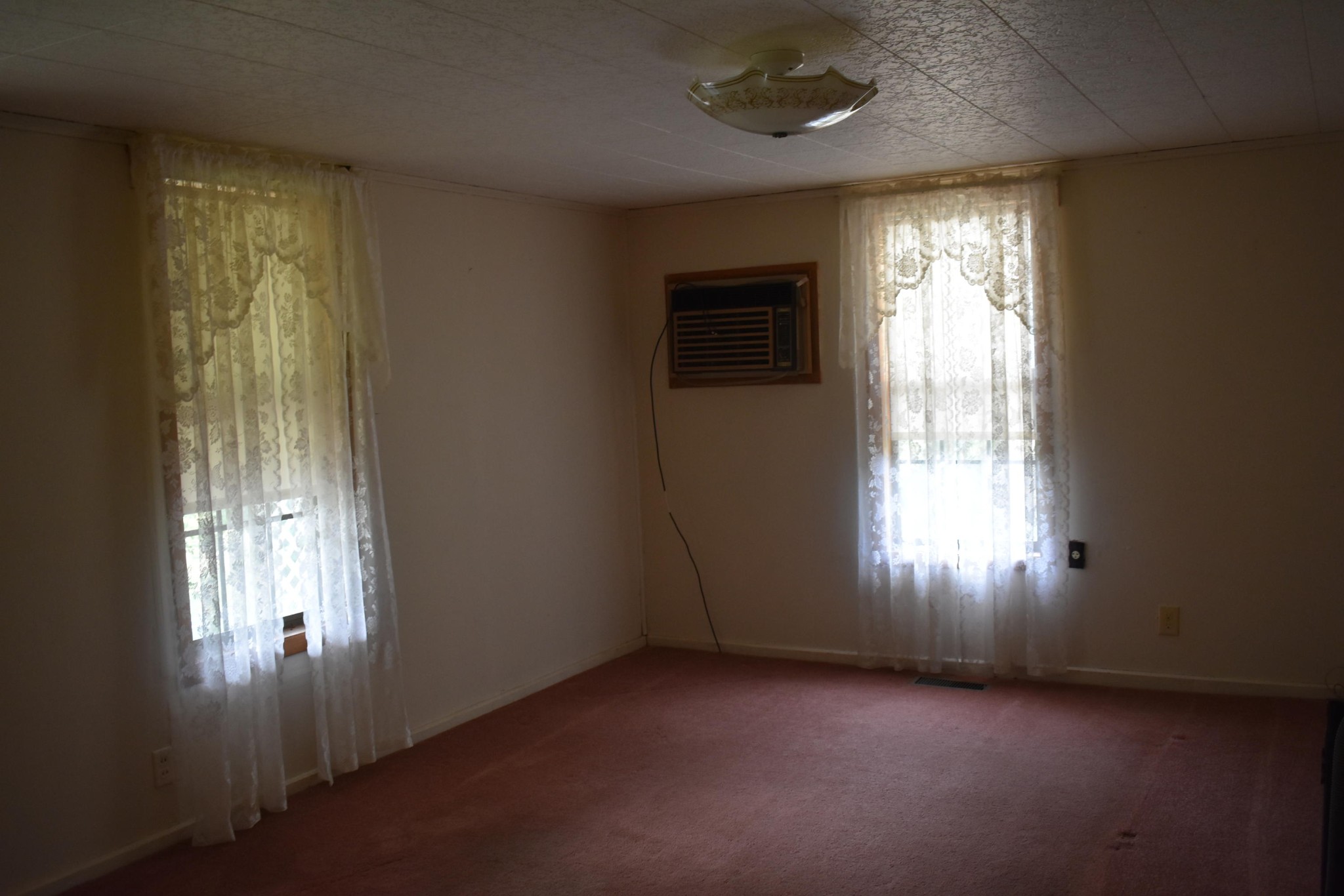1618 Dixon Branch Road Sevierville, TN 37876 - Photo 6 of 19 Gallery Image 6