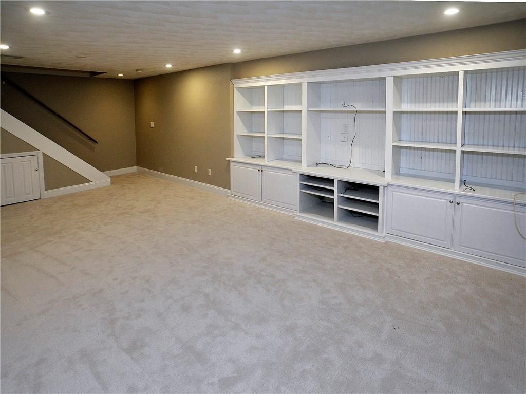 2225 Hyland Road Harrison City, PA 15636 - Photo 17 of 25 Gallery Image 17