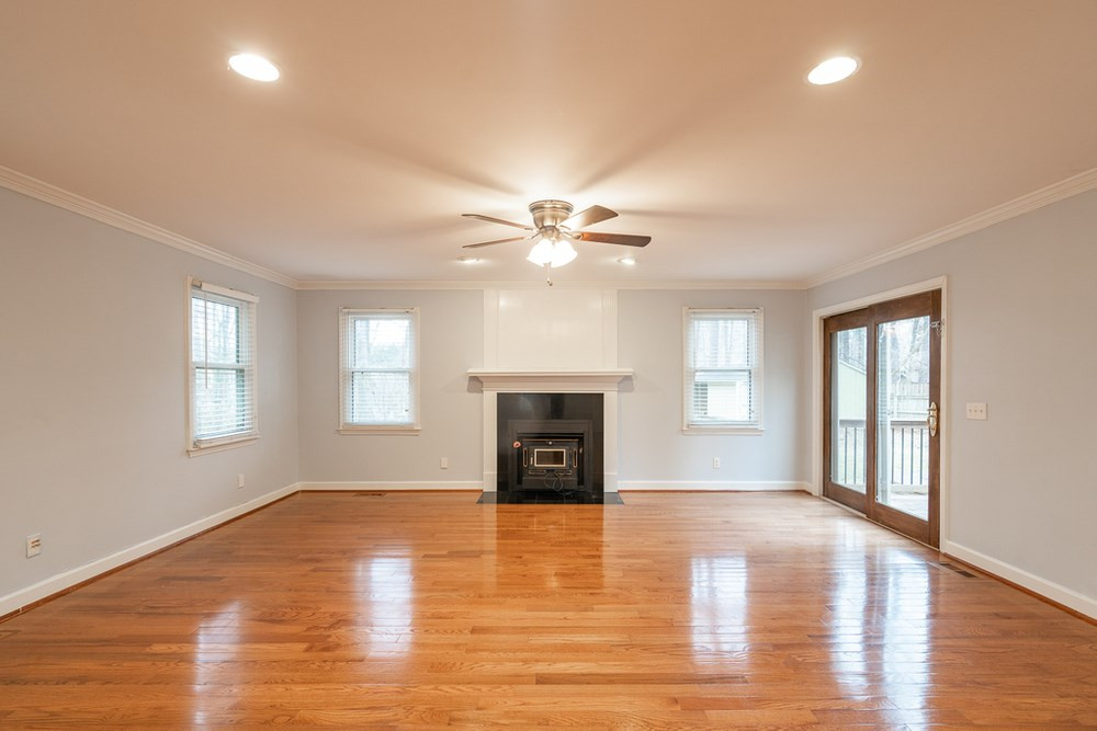 7933 Kingsland Drive Raleigh, NC 27613 - Photo 8 of 30 Family Room