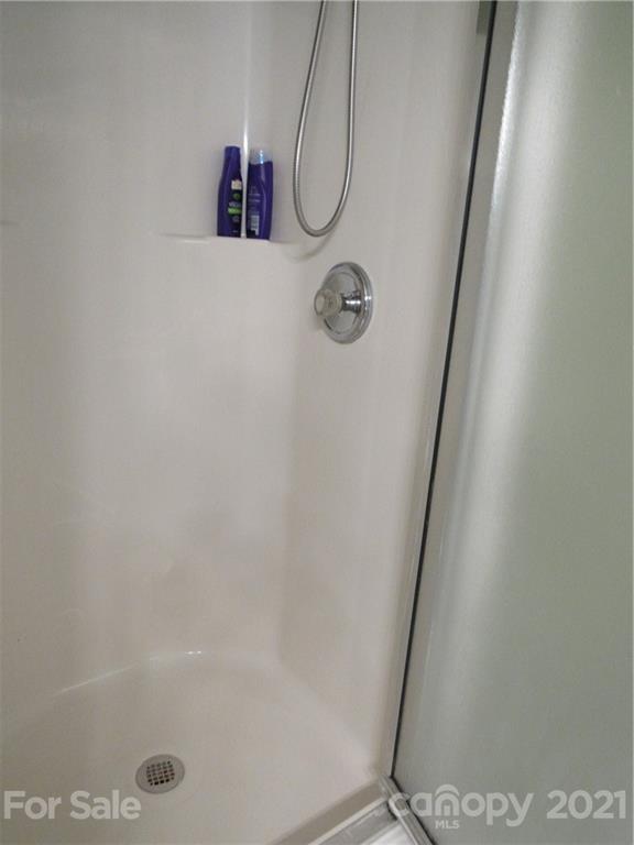 116 Royalton Road Mooresville, NC 28115 - Photo 10 of 12 a bathroom with a shower